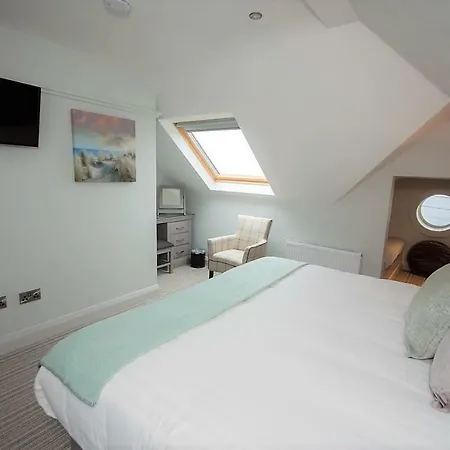 Seaclusion Luxury Guest Accommodation-3